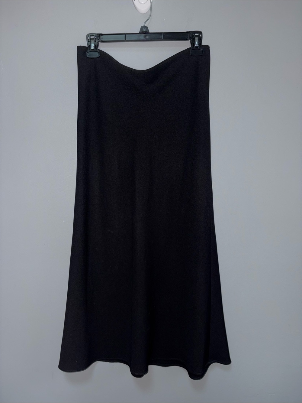 BIA Women’s Classic Black Maxi‎ Skirt Timeless Flared Silhouette Size M